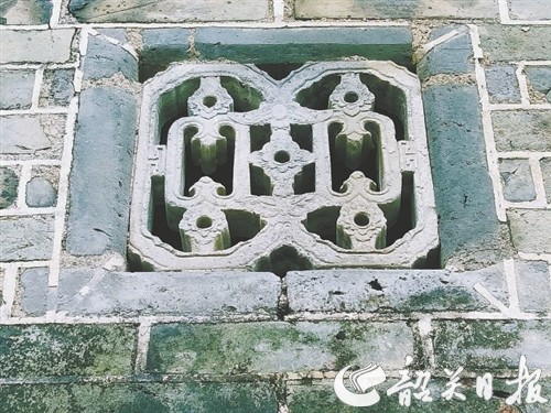 窗雕2.jpg