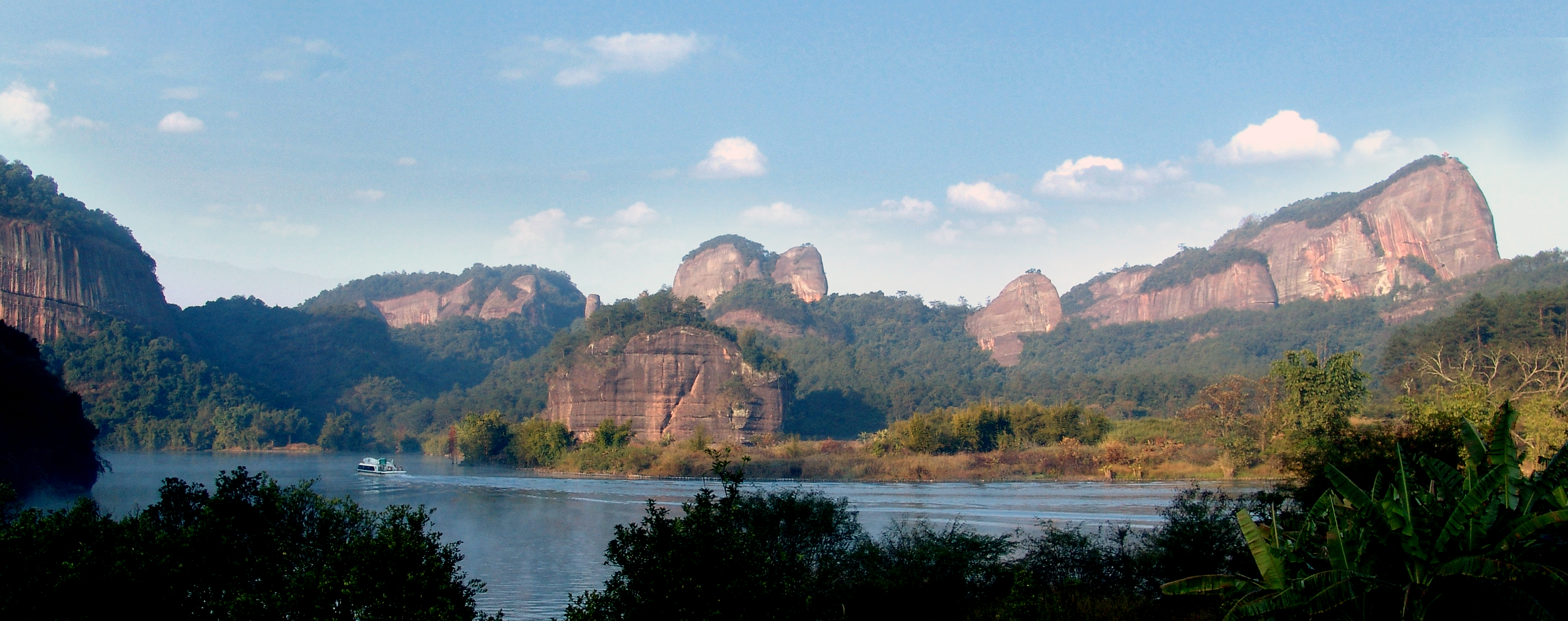 群象出山.jpg