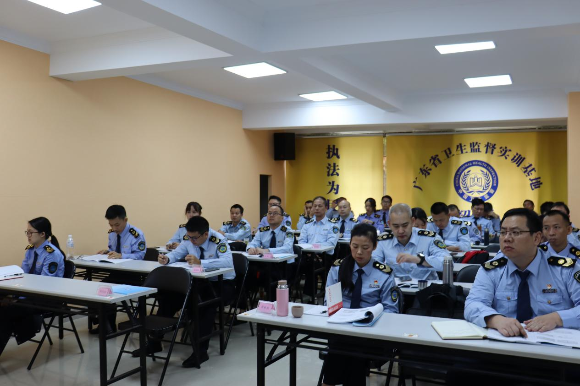 学员照.png