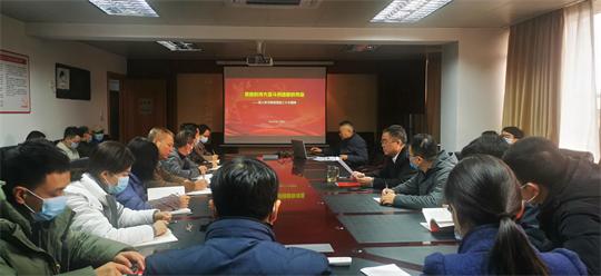 市商务局党组理论学习中心组开展学习贯彻党的二十大精神专题宣讲暨学习研讨.jpg