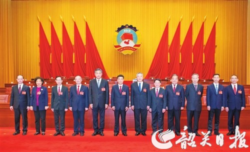 p18_b.jpg