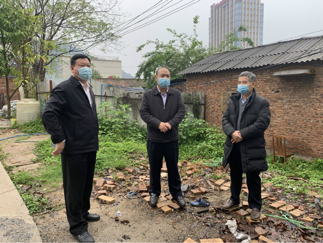 浈江区委主要领导到韶关医学院迁建项目实地调研.jpg