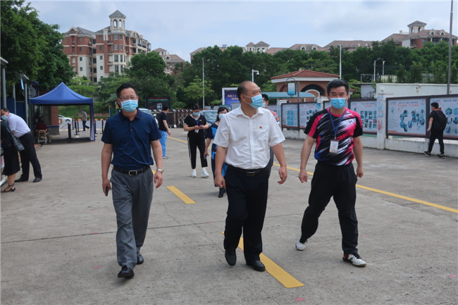 浈江区守住校园健康安全防线，确保复学复课平稳有序.JPG