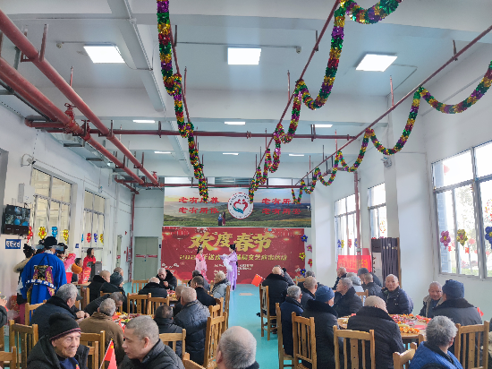 1月16日乐昌市坪石区域性敬老院举办欢度春节主题活动(1).jpg