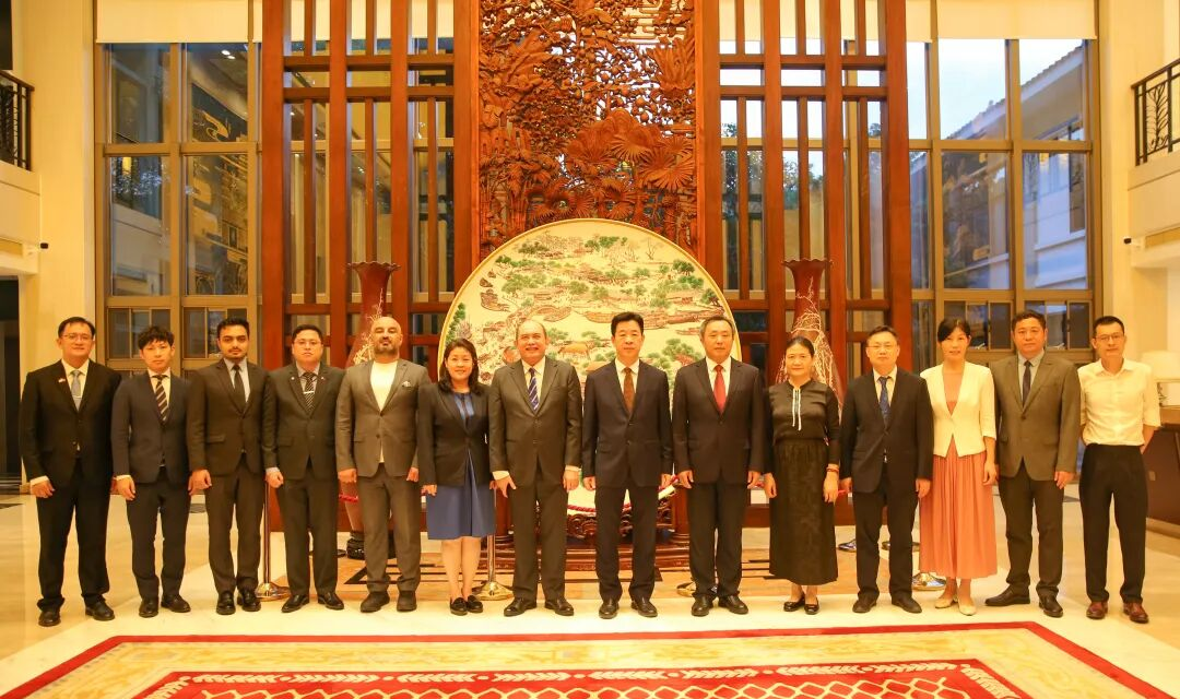 陈少荣陈志清会见亚洲驻穗领团一行