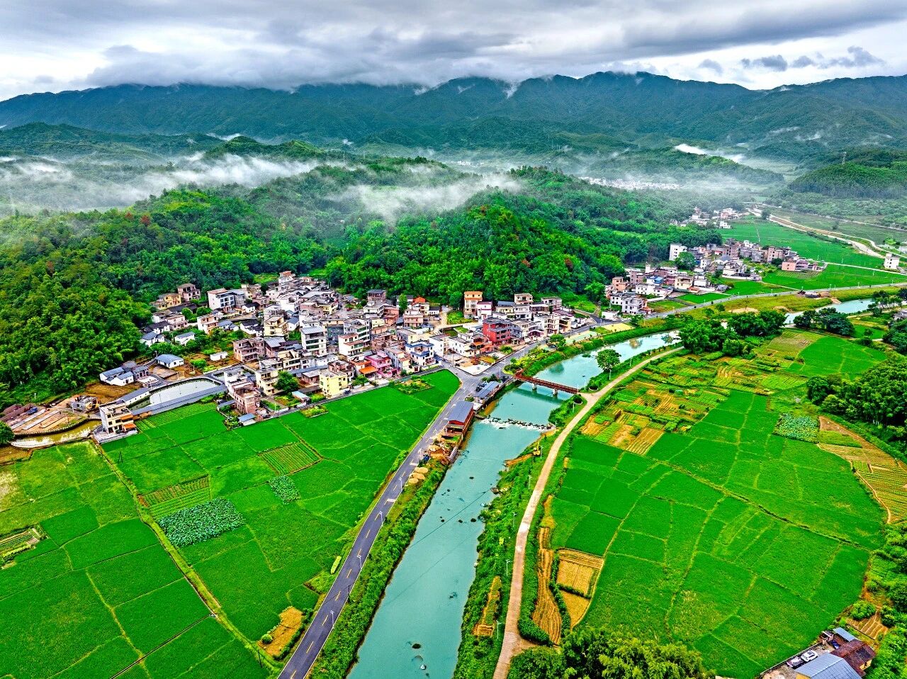 影像见证“百千万工程”三年成效丨新丰县奋力推进典型镇培育建设