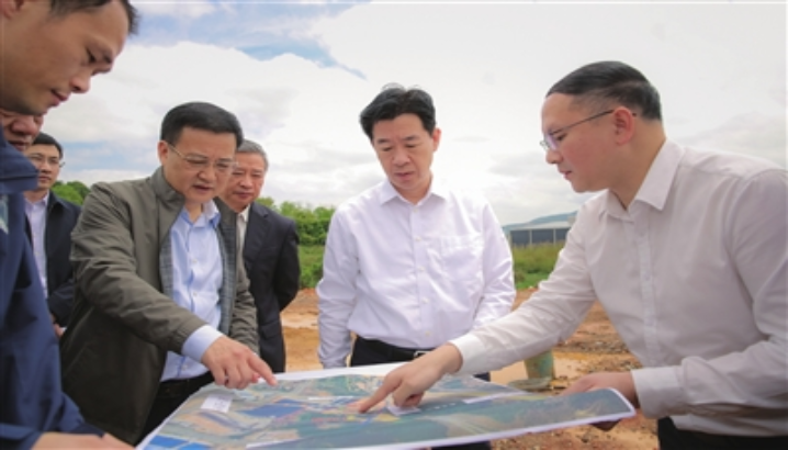 陈少荣到曲江区督导“百千万工程”和重点产业项目落地建设工作努力拼搏抓紧抓细抓实各项重点工作 争取更好发展成果