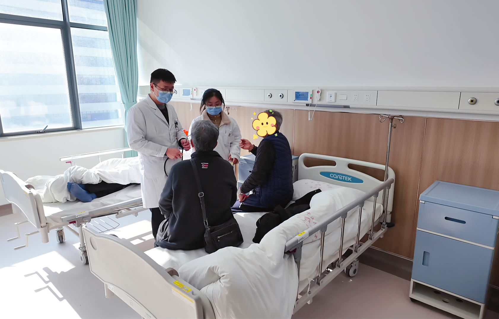 韶关市中医院新院区病房1.png