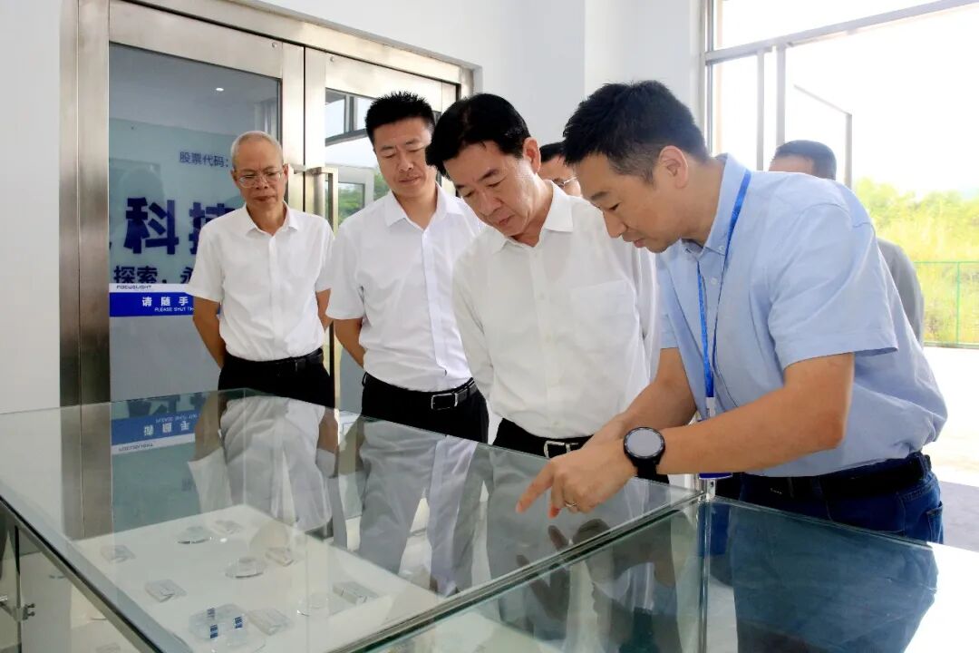 陈少荣深入重点企业开展“暖企”服务活动倾听企业诉求 优化服务保障全力支持企业做大做强