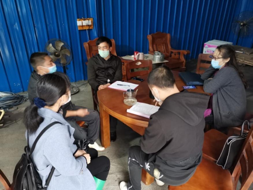 陈臻到现场指导企业排污登记